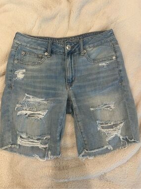 American Eagle Outfitters Bermuda Shorts